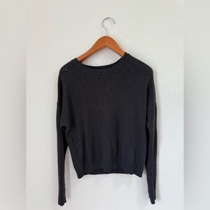 GAP Dark Gray Crew Neck Light Sweater Women’s Size Small